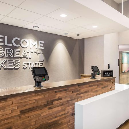 Hampton Inn & Suites Houghton Exteriör bild
