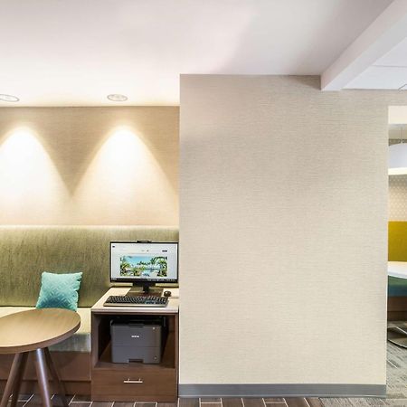Hampton Inn & Suites Houghton Exteriör bild