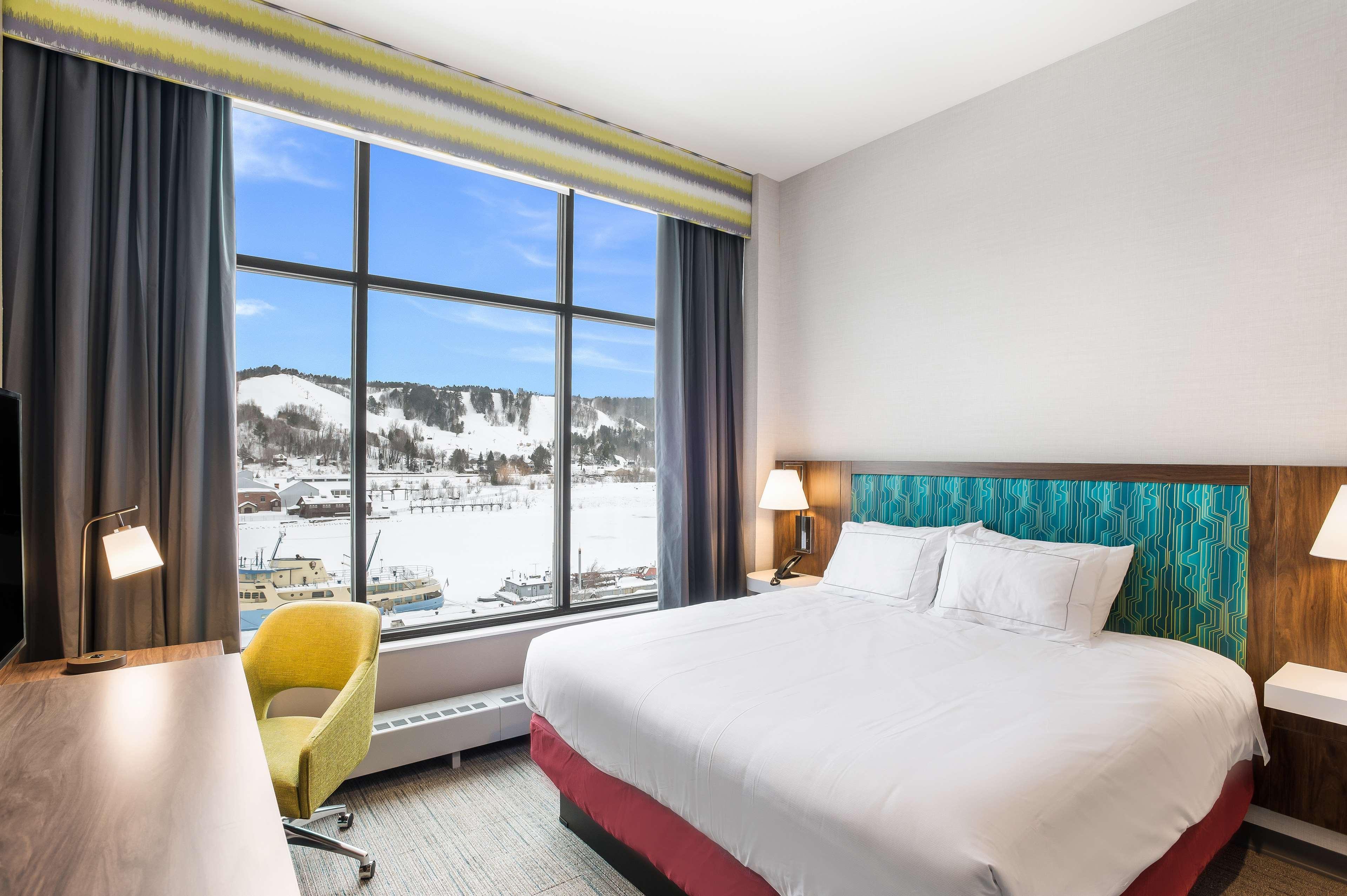 Hampton Inn & Suites Houghton Exteriör bild